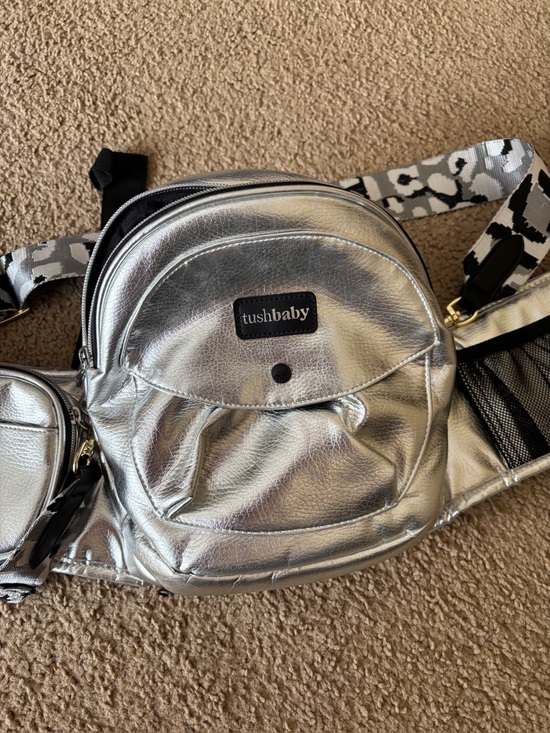 Tushbaby Handbags - Tush Baby Hip Carrier with Leopard Crossbody Strap